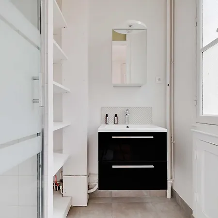 公寓 Elegant And Modern 3bd 6p - Eiffel Tower 巴黎