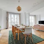 Elegant And Modern 3bd 6p - Eiffel Tower Apartamento