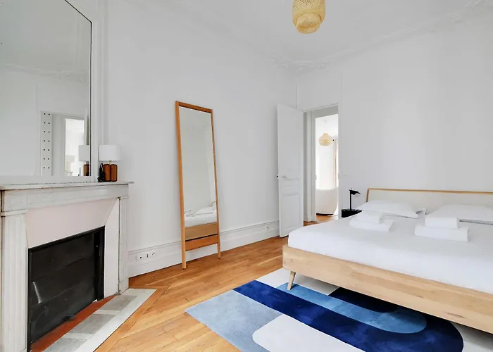 Elegant And Modern 3bd 6p - Eiffel Tower Appartamento *