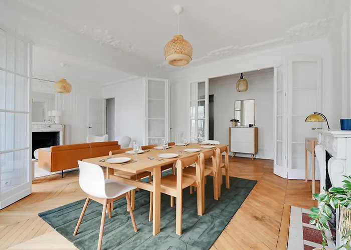 Elegant And Modern 3bd 6p - Eiffel Tower Parigi